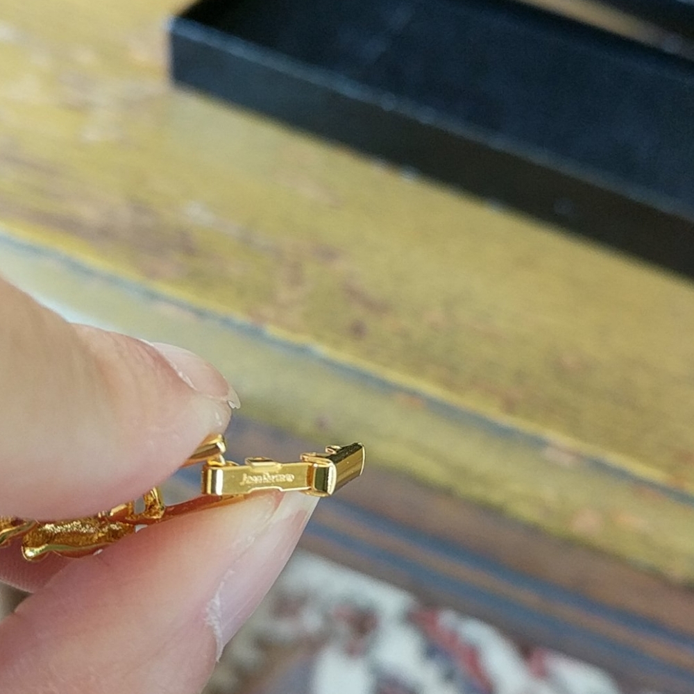 JOAN RIVERS BRACELET BUNDLE! - Picture 7 of 10